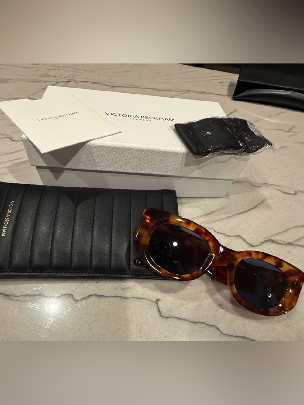 Victoria Beckham VB654S 222 Tortoiseshell Cat Eye Sunglasses 50-22-145 NWT Italy